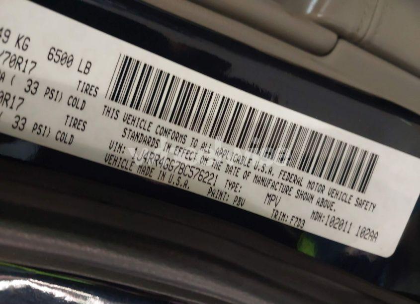 Photo 9 of 2011 Jeep Grand CHEROKEE LAREDO (VIN 1J4RR4GG7BC576221)