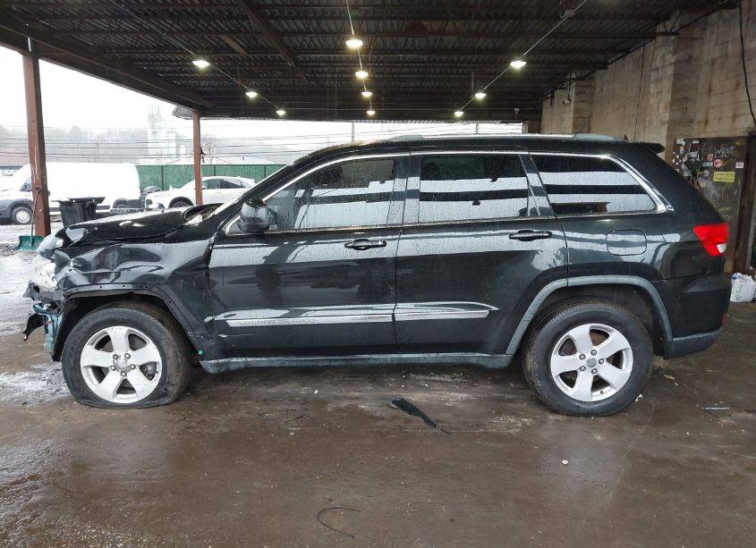 Photo 15 of 2011 Jeep Grand CHEROKEE LAREDO (VIN 1J4RR4GG7BC587915)