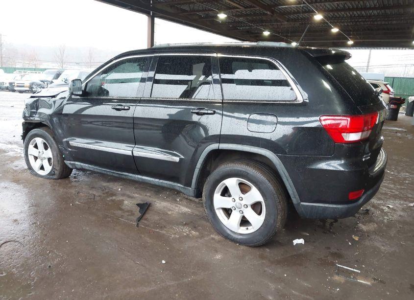Photo 3 of 2011 Jeep Grand CHEROKEE LAREDO (VIN 1J4RR4GG7BC587915)