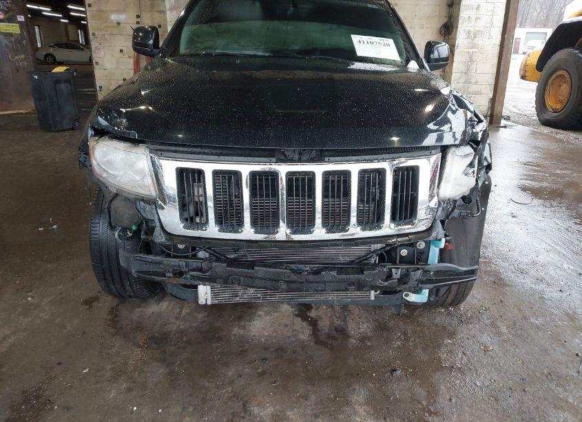 Photo 6 of 2011 Jeep Grand CHEROKEE LAREDO (VIN 1J4RR4GG7BC587915)