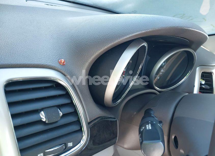 Photo 7 of 2011 Jeep Grand CHEROKEE LAREDO (VIN 1J4RR4GG7BC617575)