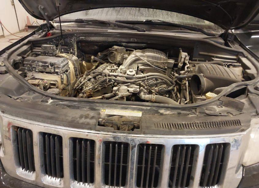 Photo 10 of 2011 Jeep Grand CHEROKEE LAREDO (VIN 1J4RR4GG7BC624431)