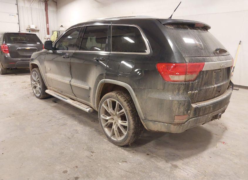 Photo 3 of 2011 Jeep Grand CHEROKEE LAREDO (VIN 1J4RR4GG7BC624431)