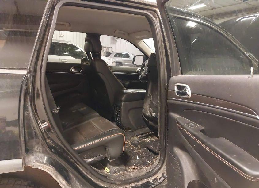 Photo 8 of 2011 Jeep Grand CHEROKEE LAREDO (VIN 1J4RR4GG7BC624431)