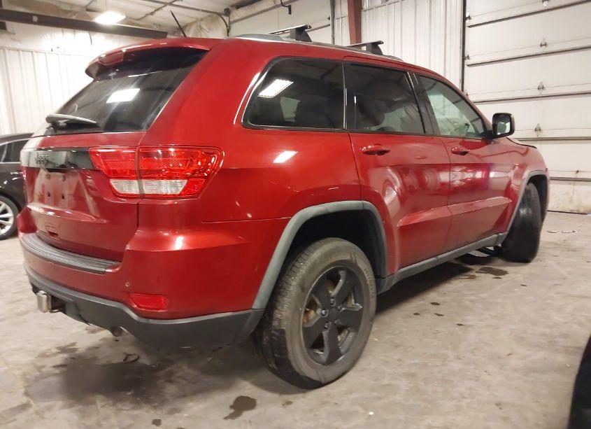 Photo 4 of 2011 Jeep Grand CHEROKEE LAREDO (VIN 1J4RR4GG7BC642900)