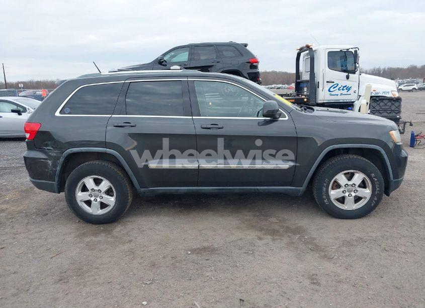 Photo 13 of 2011 Jeep Grand CHEROKEE LAREDO (VIN 1J4RR4GG7BC670079)