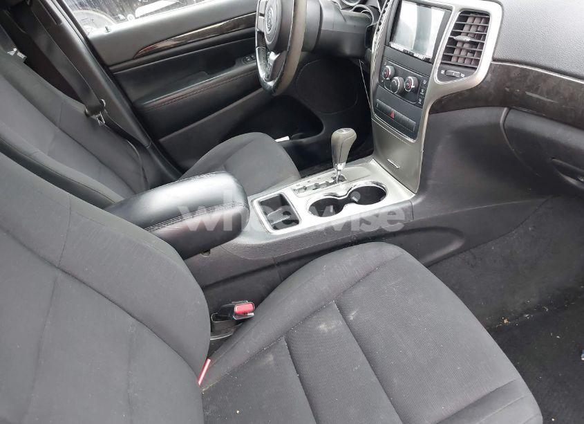 Photo 5 of 2011 Jeep Grand CHEROKEE LAREDO (VIN 1J4RR4GG7BC670079)