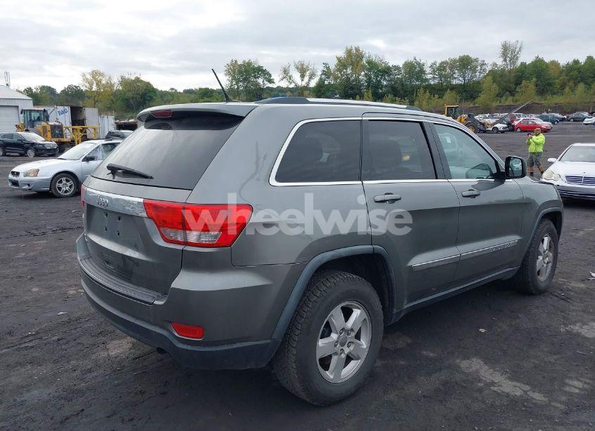 Photo 4 of 2011 Jeep Grand CHEROKEE LAREDO (VIN 1J4RR4GG7BC671054)