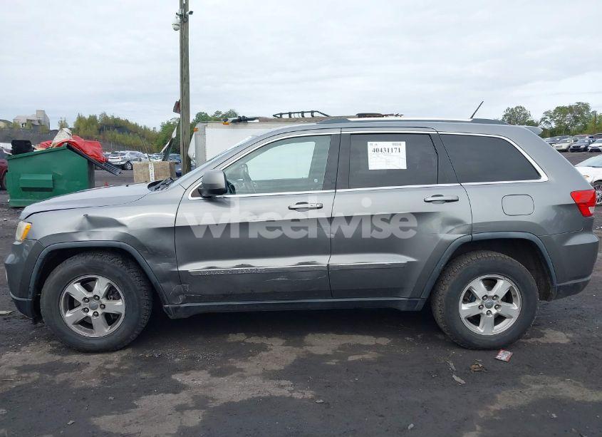 Photo 6 of 2011 Jeep Grand CHEROKEE LAREDO (VIN 1J4RR4GG7BC671054)