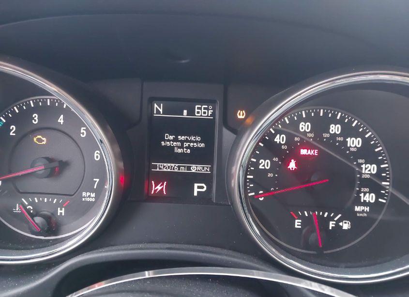 Photo 7 of 2011 Jeep Grand CHEROKEE LAREDO (VIN 1J4RR4GG7BC701007)