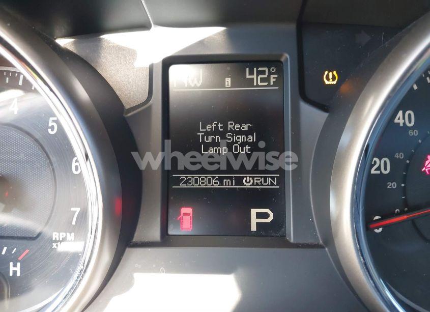 Photo 7 of 2011 Jeep Grand CHEROKEE LAREDO (VIN 1J4RR4GG7BC722391)