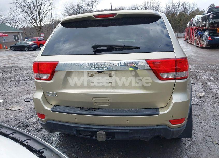 Photo 16 of 2011 Jeep Grand CHEROKEE LAREDO (VIN 1J4RR4GG7BC731446)