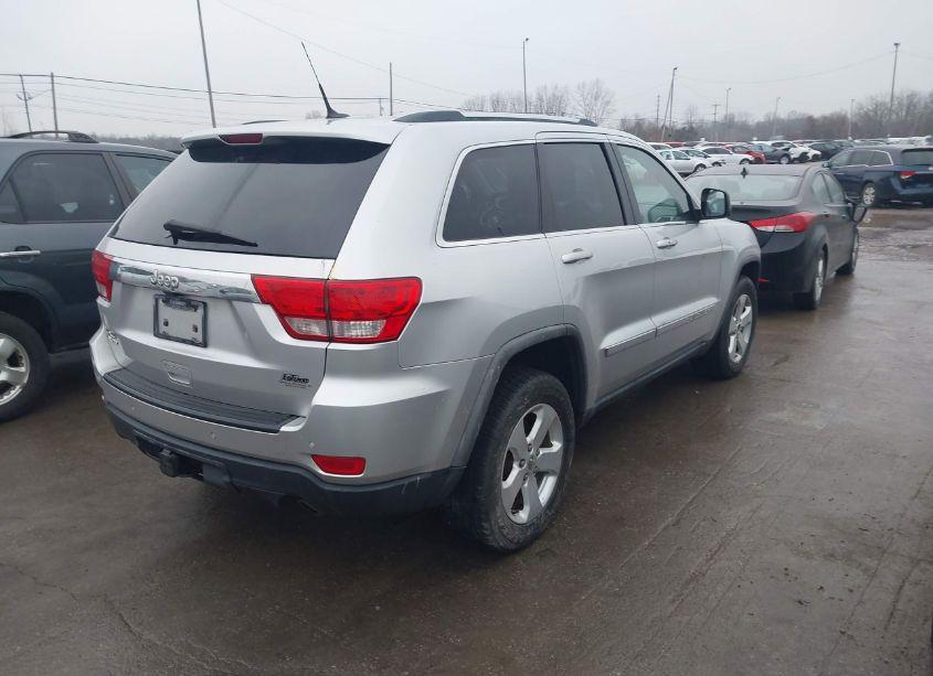 Photo 4 of 2011 Jeep Grand CHEROKEE LAREDO (VIN 1J4RR4GG8BC510289)