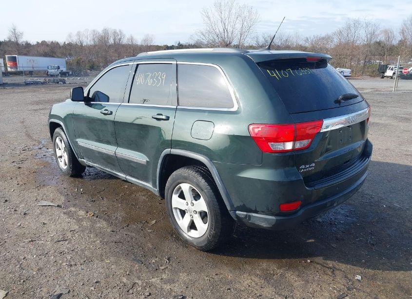 Photo 3 of 2011 Jeep Grand CHEROKEE LAREDO (VIN 1J4RR4GG8BC520496)