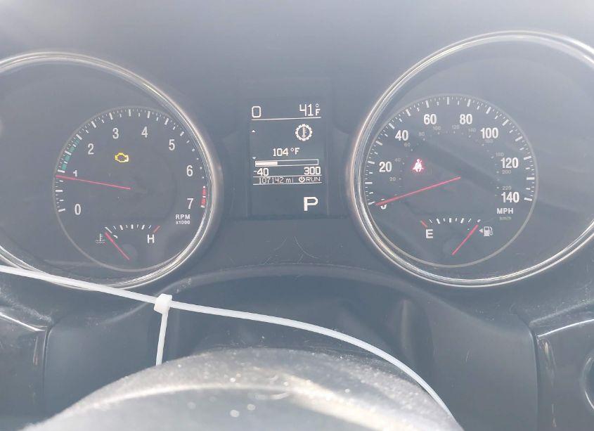 Photo 7 of 2011 Jeep Grand CHEROKEE LAREDO (VIN 1J4RR4GG8BC520496)