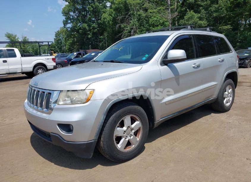 Photo 2 of 2011 Jeep Grand CHEROKEE LAREDO (VIN 1J4RR4GG8BC530722)