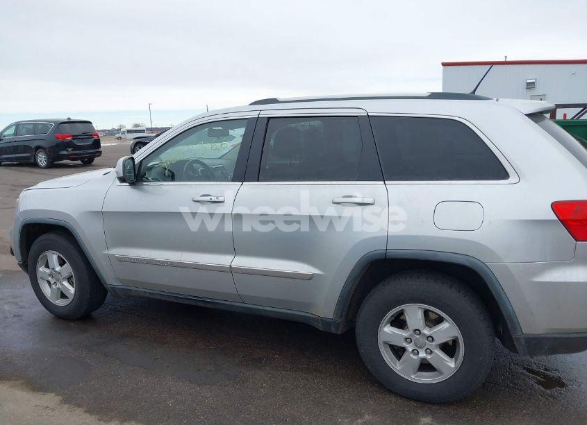 Photo 14 of 2011 Jeep Grand CHEROKEE LAREDO (VIN 1J4RR4GG8BC540019)