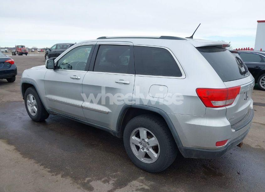 Photo 3 of 2011 Jeep Grand CHEROKEE LAREDO (VIN 1J4RR4GG8BC540019)
