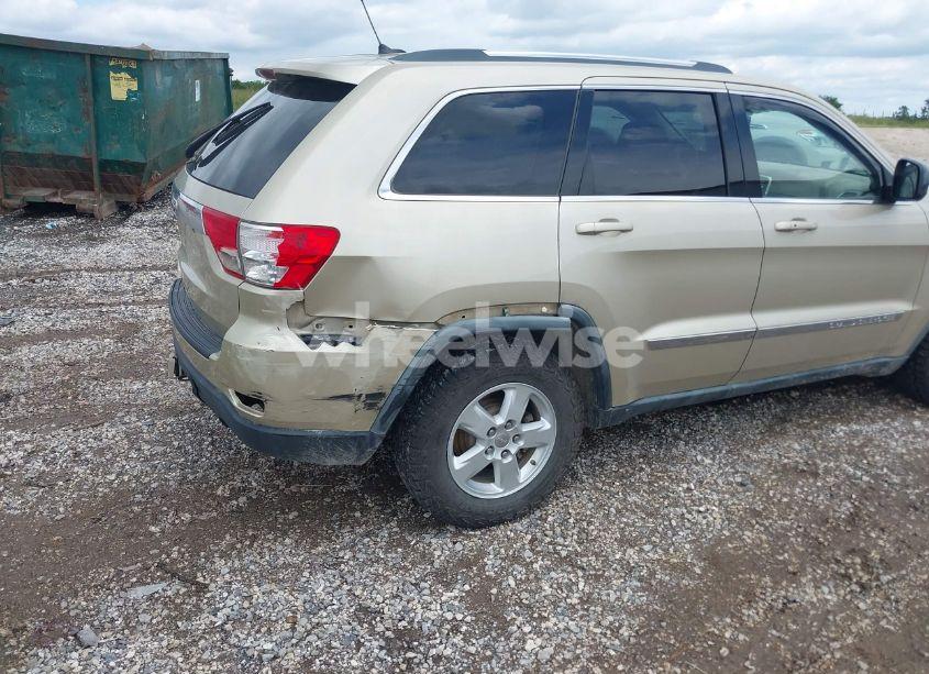 Photo 6 of 2011 Jeep Grand CHEROKEE LAREDO (VIN 1J4RR4GG8BC558018)