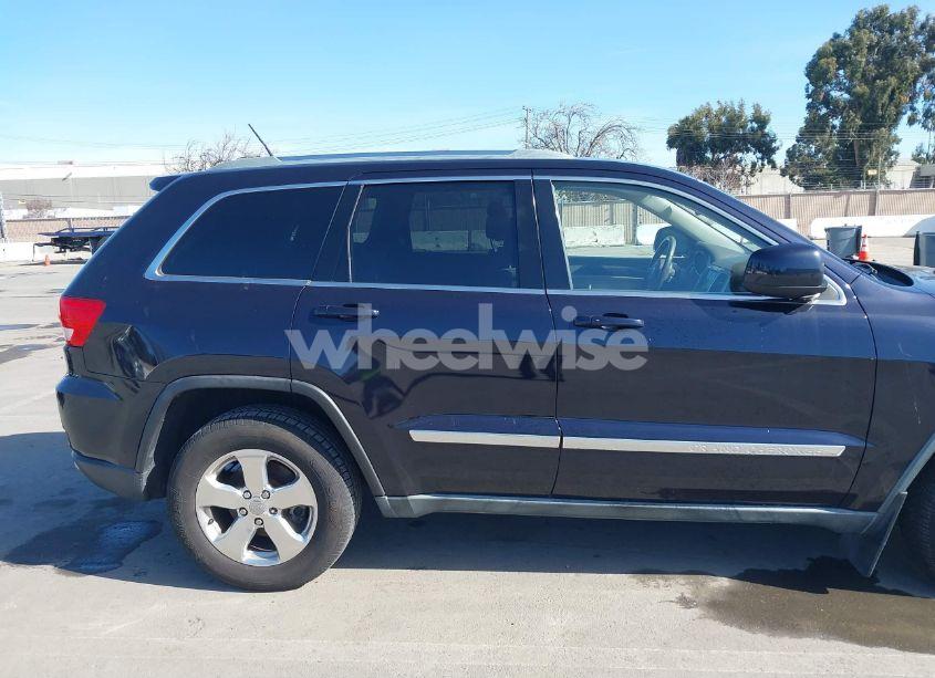 Photo 13 of 2011 Jeep Grand CHEROKEE LAREDO (VIN 1J4RR4GG8BC587213)