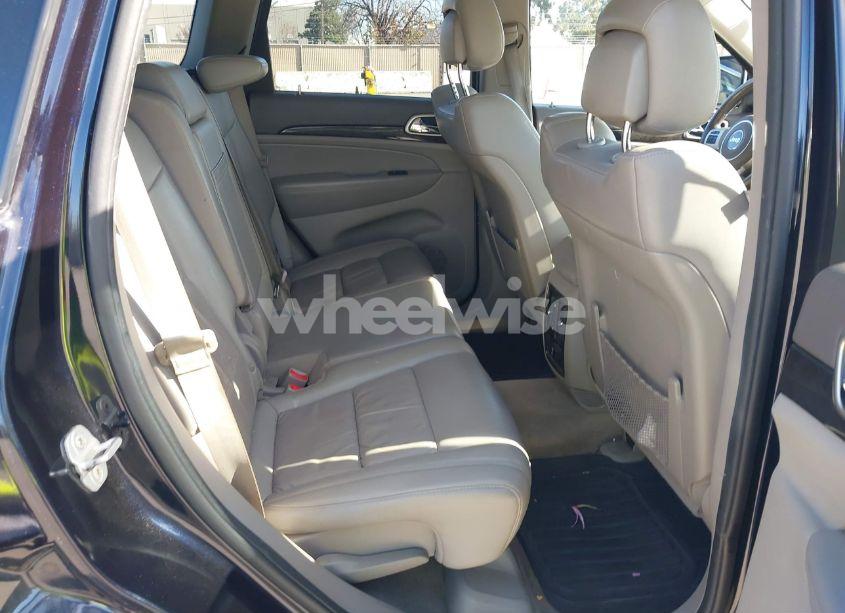 Photo 8 of 2011 Jeep Grand CHEROKEE LAREDO (VIN 1J4RR4GG8BC587213)