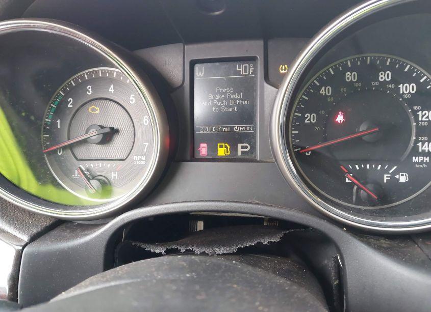 Photo 7 of 2011 Jeep Grand CHEROKEE LAREDO (VIN 1J4RR4GG8BC589673)