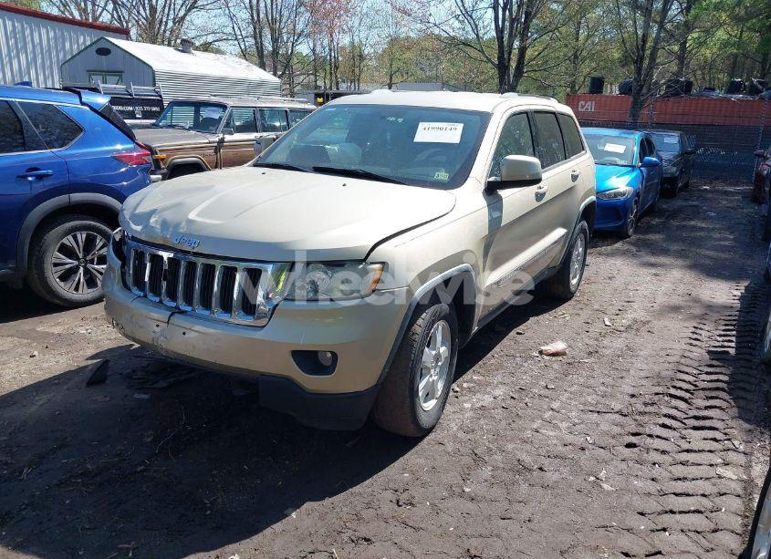 Photo 2 of 2011 Jeep Grand CHEROKEE LAREDO (VIN 1J4RR4GG8BC590094)