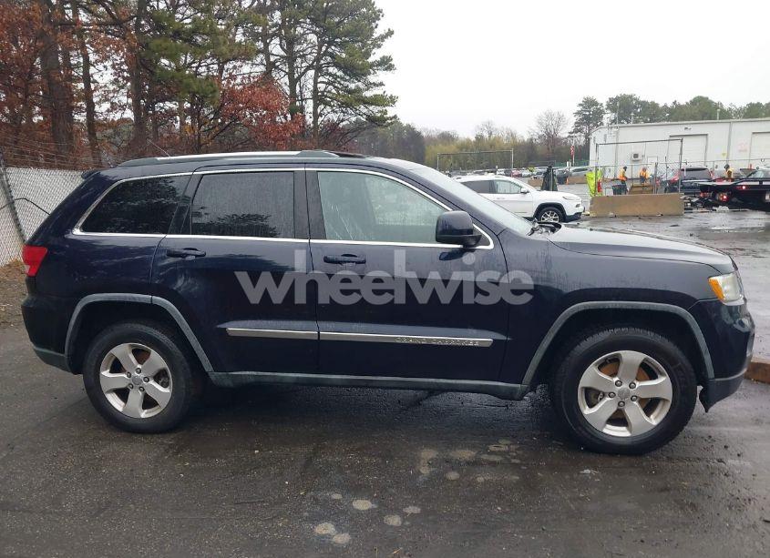 Photo 13 of 2011 Jeep Grand CHEROKEE LAREDO (VIN 1J4RR4GG8BC702926)