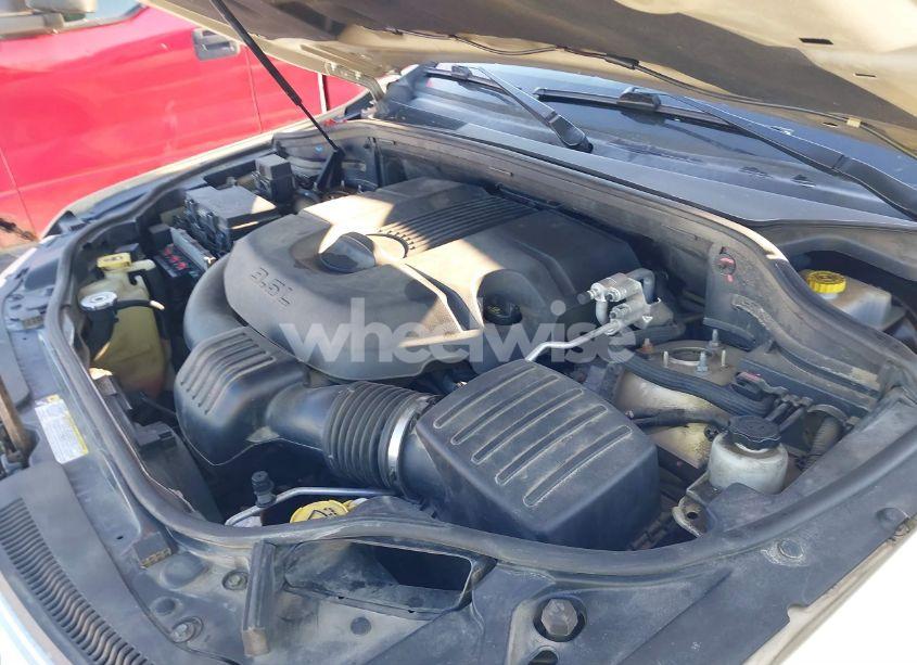 Photo 10 of 2011 Jeep Grand CHEROKEE LAREDO (VIN 1J4RR4GG8BC738048)