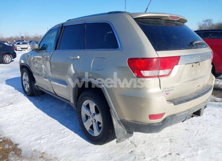 Photo 3 of 2011 Jeep Grand CHEROKEE LAREDO (VIN 1J4RR4GG8BC738048)