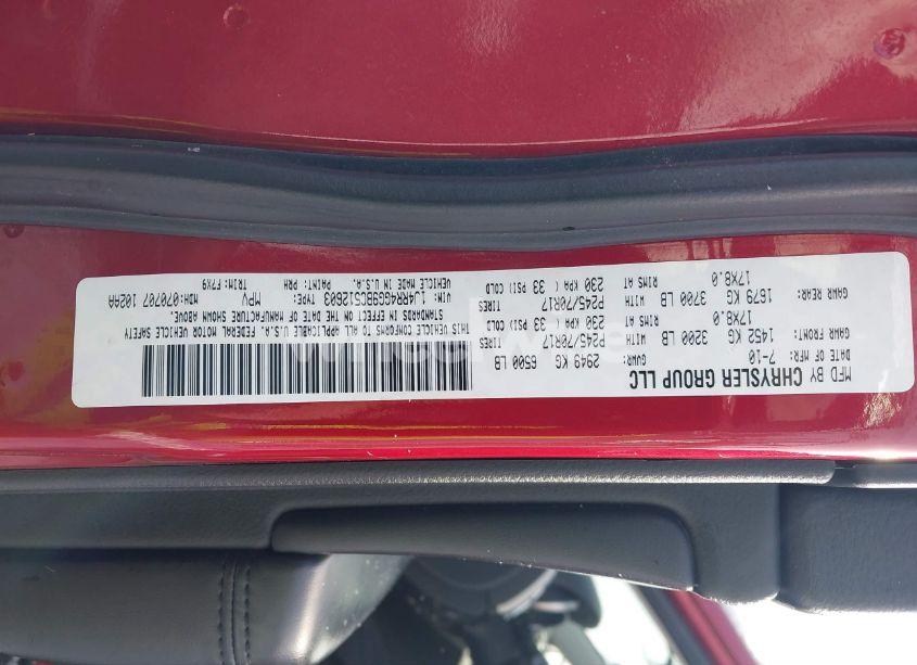 Photo 9 of 2011 Jeep Grand CHEROKEE LAREDO (VIN 1J4RR4GG9BC512603)