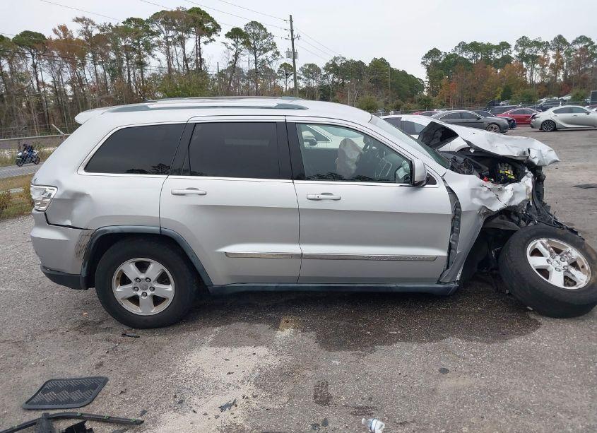 Photo 12 of 2011 Jeep Grand CHEROKEE LAREDO (VIN 1J4RR4GG9BC563163)