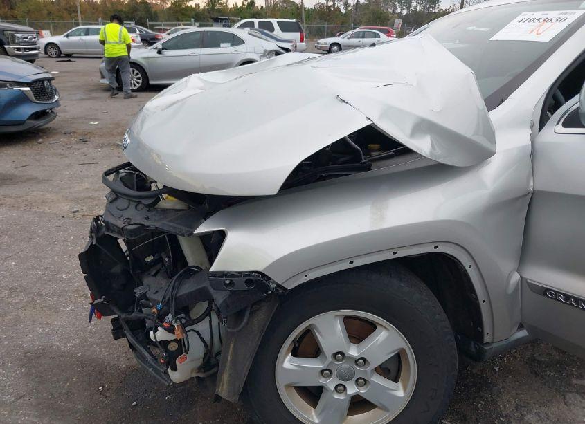 Photo 6 of 2011 Jeep Grand CHEROKEE LAREDO (VIN 1J4RR4GG9BC563163)