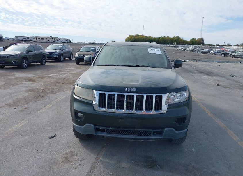Photo 12 of 2011 Jeep Grand CHEROKEE LAREDO (VIN 1J4RR4GG9BC600499)