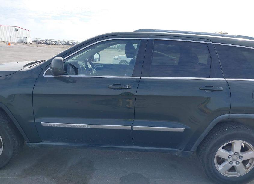 Photo 14 of 2011 Jeep Grand CHEROKEE LAREDO (VIN 1J4RR4GG9BC600499)