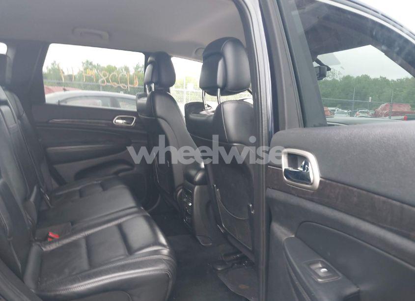 Photo 8 of 2011 Jeep Grand CHEROKEE LAREDO (VIN 1J4RR4GG9BC672643)