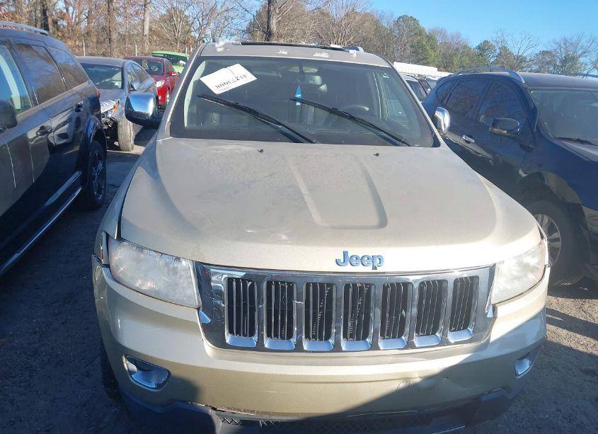 Photo 12 of 2011 Jeep Grand CHEROKEE LAREDO (VIN 1J4RR4GG9BC724630)