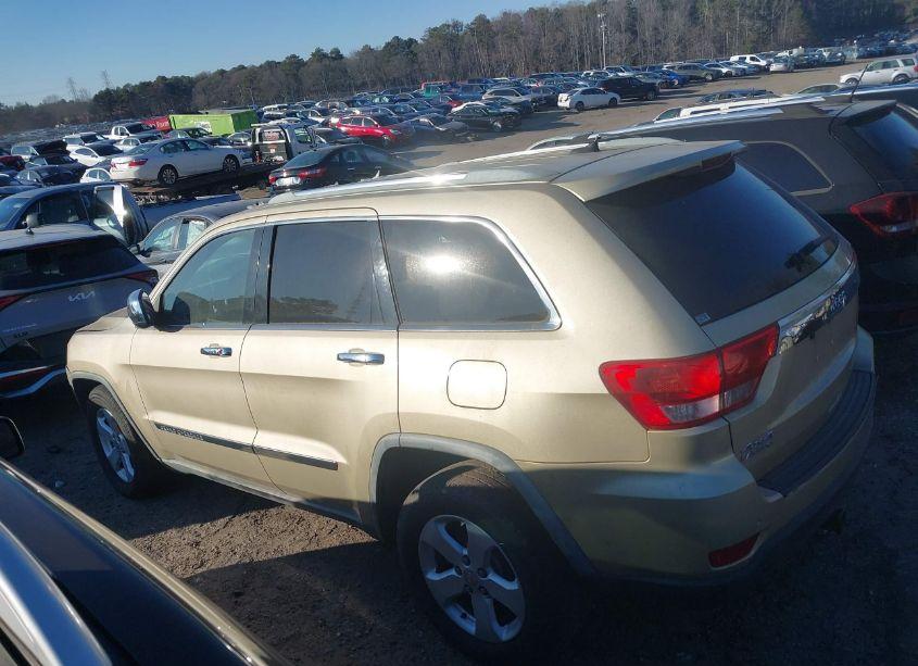 Photo 14 of 2011 Jeep Grand CHEROKEE LAREDO (VIN 1J4RR4GG9BC724630)