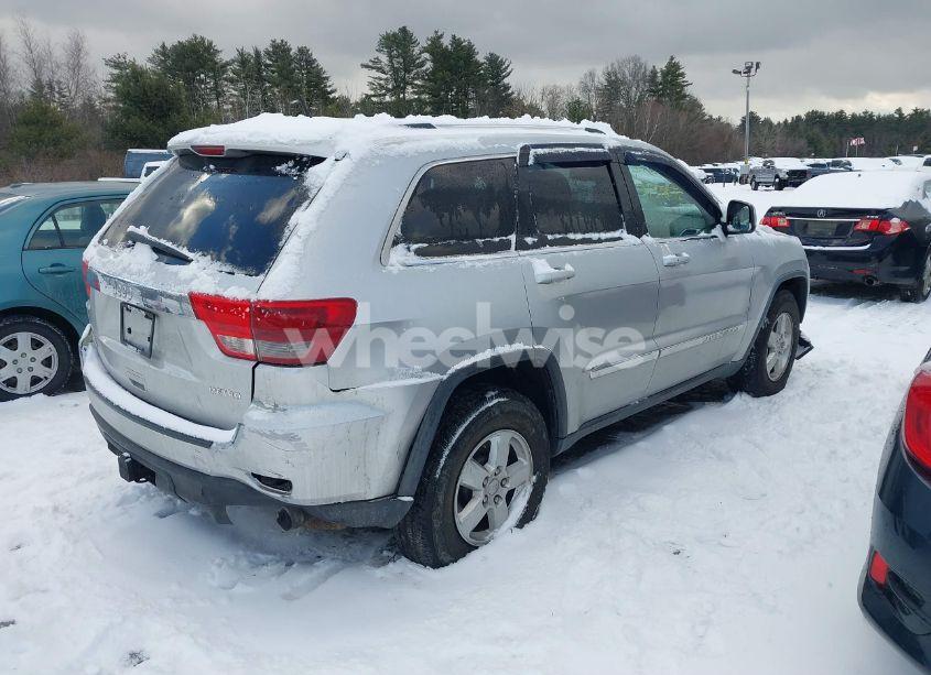 Photo 4 of 2011 Jeep Grand CHEROKEE LAREDO (VIN 1J4RR4GGXBC512559)