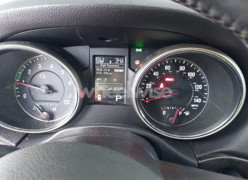 Photo 7 of 2011 Jeep Grand CHEROKEE LAREDO (VIN 1J4RR4GGXBC512559)