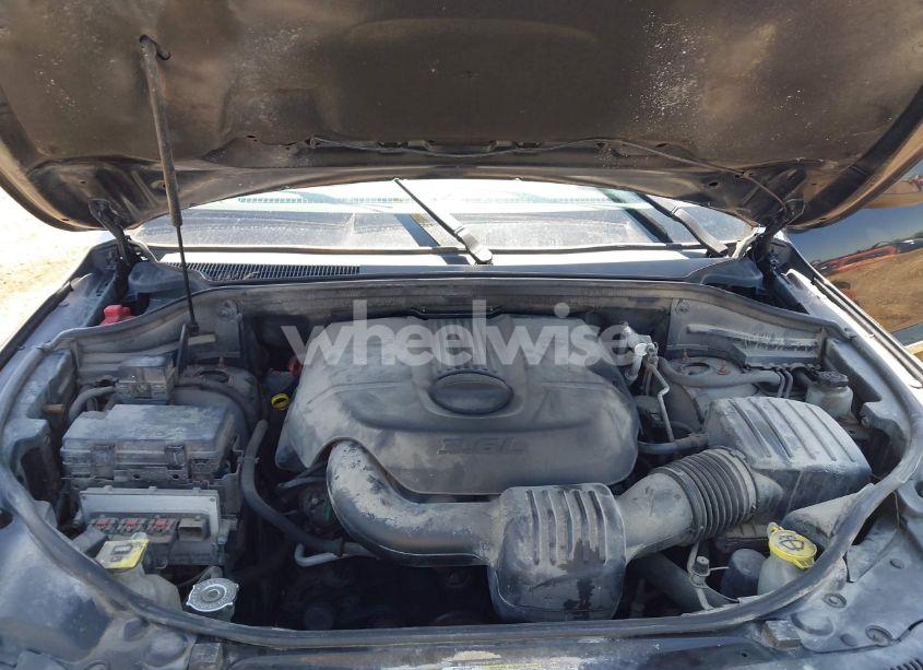 Photo 10 of 2011 Jeep Grand CHEROKEE LAREDO (VIN 1J4RR4GGXBC546727)