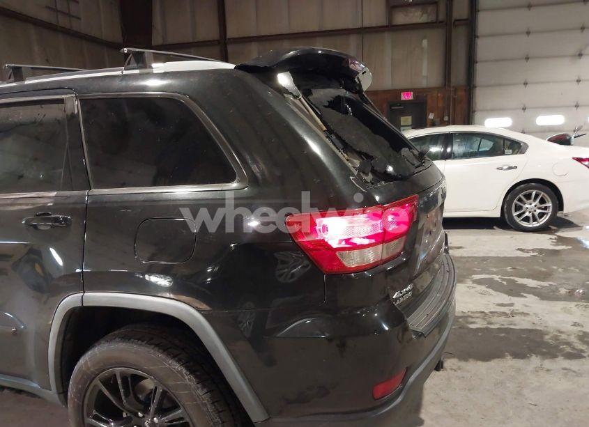 Photo 22 of 2011 Jeep Grand CHEROKEE LAREDO (VIN 1J4RR4GGXBC589853)