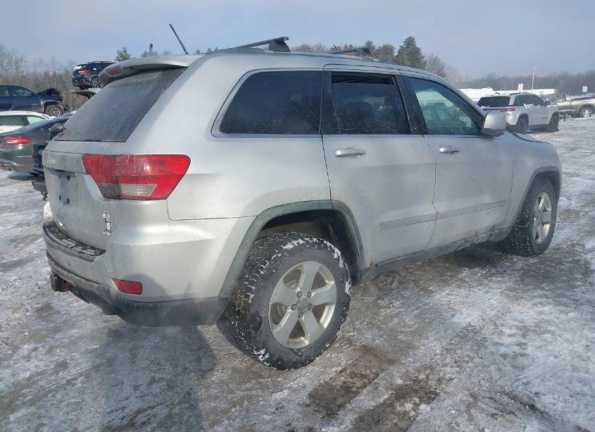 Photo 4 of 2011 Jeep Grand CHEROKEE LAREDO (VIN 1J4RR4GGXBC642678)