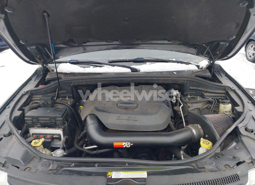 Photo 10 of 2011 Jeep Grand CHEROKEE LAREDO (VIN 1J4RR4GGXBC681173)