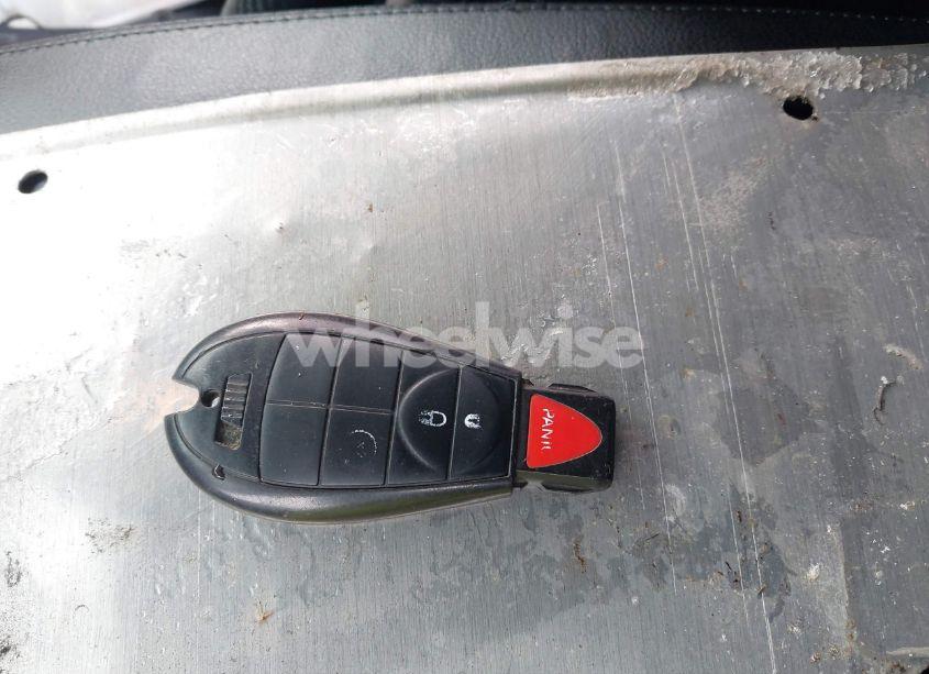 Photo 11 of 2011 Jeep Grand CHEROKEE LAREDO (VIN 1J4RR4GGXBC681173)