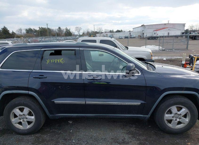 Photo 13 of 2011 Jeep Grand CHEROKEE LAREDO (VIN 1J4RR4GGXBC702488)