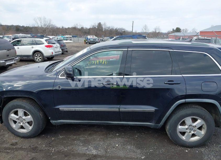 Photo 14 of 2011 Jeep Grand CHEROKEE LAREDO (VIN 1J4RR4GGXBC702488)
