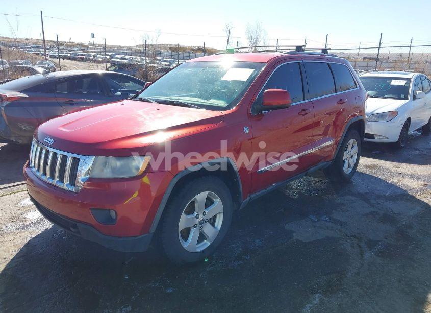 Photo 2 of 2011 Jeep Grand CHEROKEE LAREDO (VIN 1J4RR4GT2BC703163)
