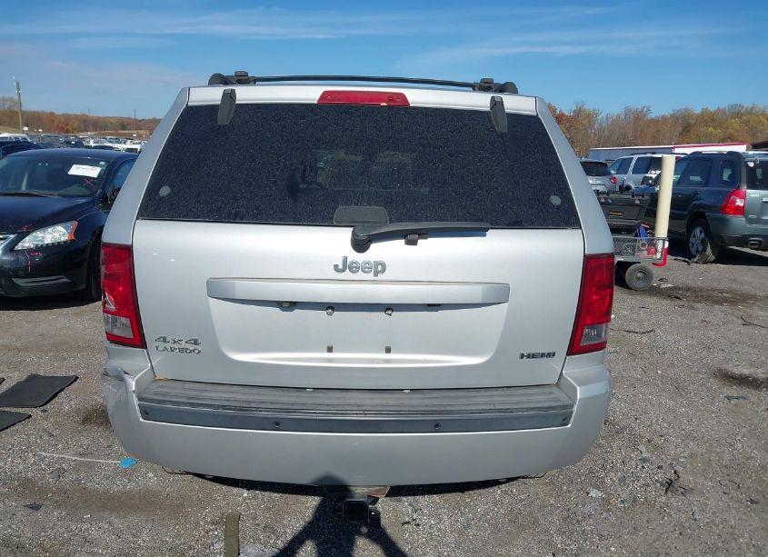 Photo 16 of 2010 Jeep Grand CHEROKEE LAREDO (VIN 1J4RR4GT3AC111303)