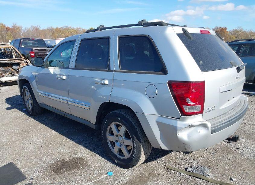 Photo 3 of 2010 Jeep Grand CHEROKEE LAREDO (VIN 1J4RR4GT3AC111303)